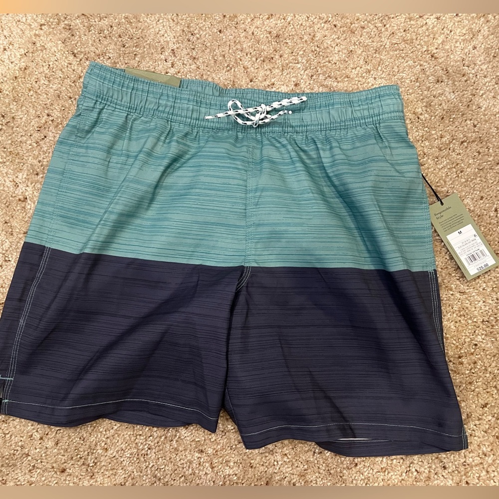Goodfellow & Co NWT men’s bathing suit